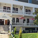 Keramos Boutique فندق