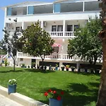 فندق Keramos Boutique أورين