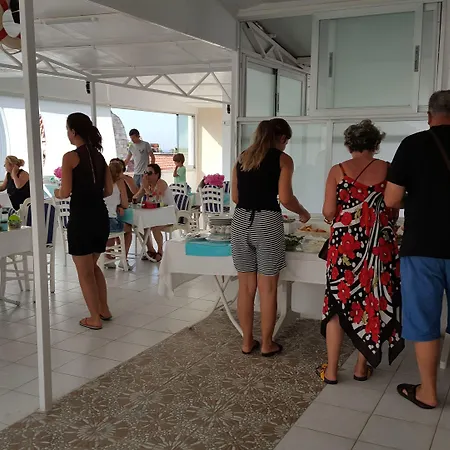Keramos Boutique Szálloda 3*